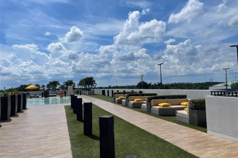 Condominio en venta en Doral, Florida, 2 dormitorios, 88.26 m2 № 1957711 - foto 25