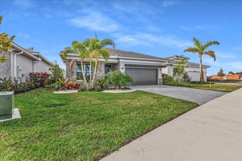 House in Palm Beach Gardens, Florida 3 bedrooms, 179.95 sq.m. № 2187661 - photo 4