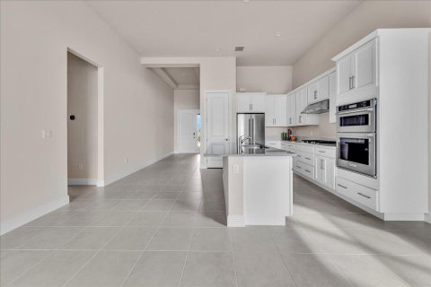 House in Palm Beach Gardens, Florida 3 bedrooms, 179.95 sq.m. № 2187661 - photo 24