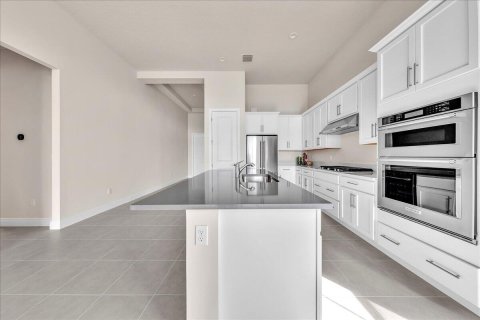 House in Palm Beach Gardens, Florida 3 bedrooms, 179.95 sq.m. № 2187661 - photo 25