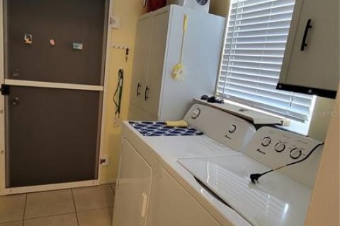Villa ou maison à vendre à Port Charlotte, Floride: 2 chambres, 97.55 m2 № 1766017 - photo 25