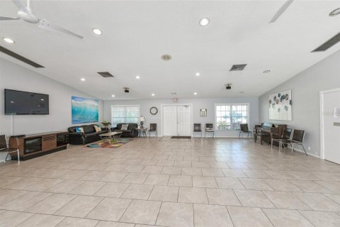 Casa en venta en Sarasota, Florida, 2 dormitorios, 139.73 m2 № 1907681 - foto 20