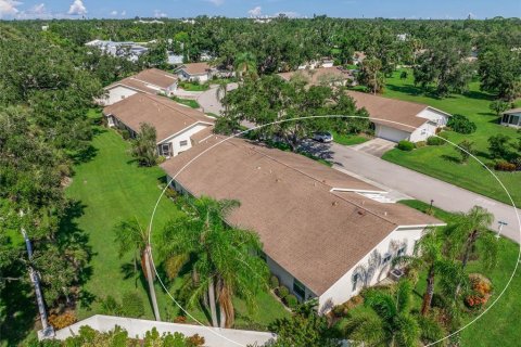 Casa en venta en Sarasota, Florida, 2 dormitorios, 139.73 m2 № 1907681 - foto 17