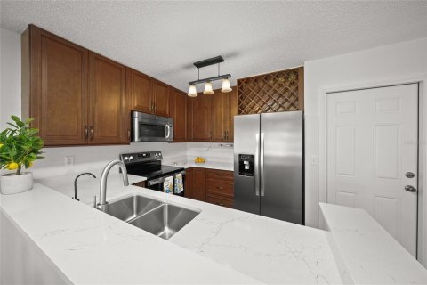Casa en venta en Sarasota, Florida, 2 dormitorios, 139.73 m2 № 1907681 - foto 5