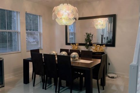 Casa en venta en Orlando, Florida, 5 dormitorios, 305.65 m2 № 1690794 - foto 27