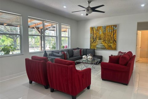Casa en venta en Orlando, Florida, 5 dormitorios, 305.65 m2 № 1690794 - foto 25