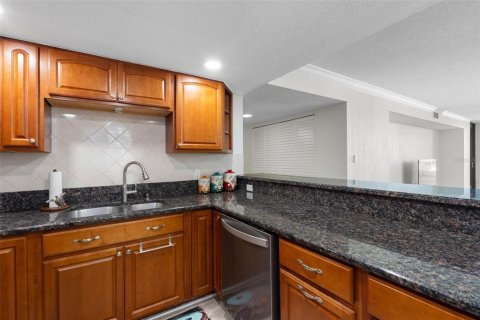 Copropriété à louer à Clearwater, Floride: 2 chambres, 129.32 m2 № 2391433 - photo 9
