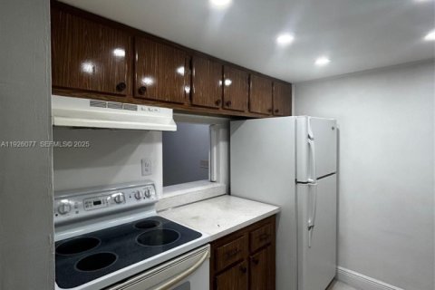 Appartement à louer à Miami, Floride: 1 chambre, 57.04 m2 № 1984659 - photo 3