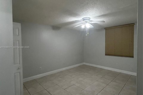 Appartement à louer à Miami, Floride: 1 chambre, 57.04 m2 № 1984659 - photo 12