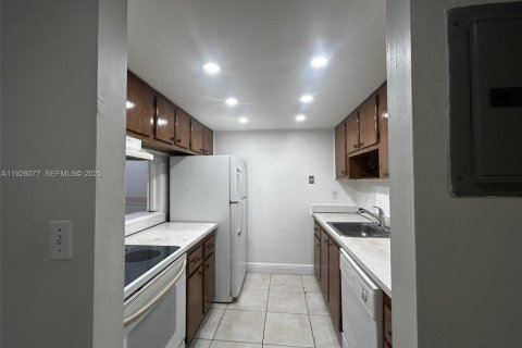 Appartement à louer à Miami, Floride: 1 chambre, 57.04 m2 № 1984659 - photo 2