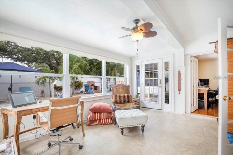 Villa ou maison à vendre à Saint Petersburg, Floride: 3 chambres, 255.48 m2 № 2096969 - photo 18