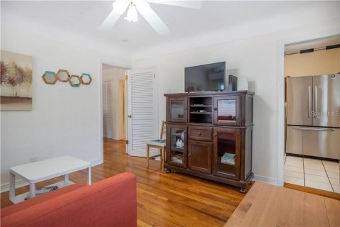 Villa ou maison à vendre à Saint Petersburg, Floride: 3 chambres, 255.48 m2 № 2096969 - photo 20