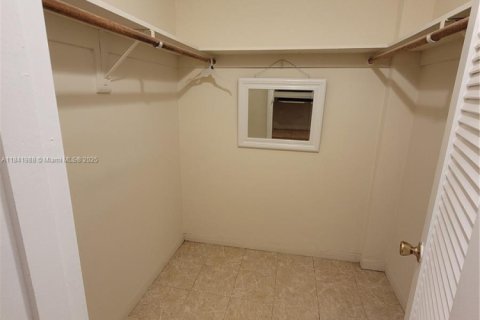 Condominio en alquiler en Aventura, Florida, 1 dormitorio, 71.35 m2 № 1836544 - foto 7
