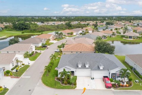 Villa ou maison à vendre à Port Charlotte, Floride: 2 chambres, 139.45 m2 № 2437349 - photo 2