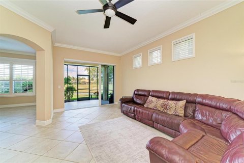 Adosado en venta en Lakewood Ranch, Florida, 3 dormitorios, 262.91 m2 № 2100371 - foto 12