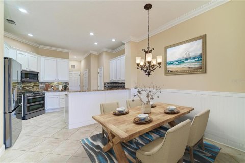 Adosado en venta en Lakewood Ranch, Florida, 3 dormitorios, 262.91 m2 № 2100371 - foto 22