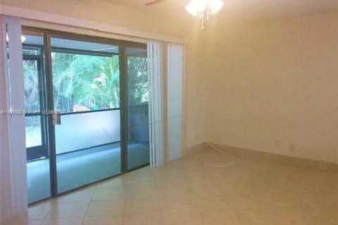 Commercial property in Sunrise, Florida 505.95 sq.m. № 1849163 - photo 7