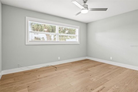 Villa ou maison à vendre à Saint Petersburg, Floride: 4 chambres, 172.8 m2 № 2121202 - photo 18