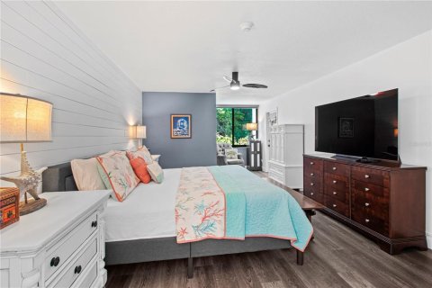 Condo in Longboat Key, Florida, 2 bedrooms  № 1203664 - photo 29