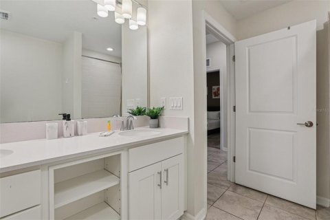 Condominio en venta en Kissimmee, Florida, 2 dormitorios, 110.18 m2 № 1832004 - foto 17