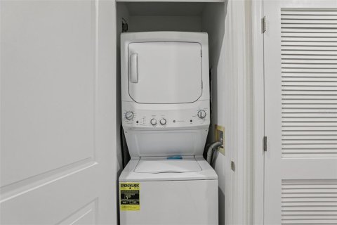 Condominio en venta en Kissimmee, Florida, 2 dormitorios, 110.18 m2 № 1832004 - foto 23