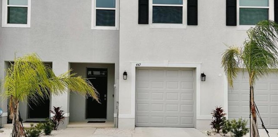 Adosado en Apollo Beach, Florida 3 dormitorios, 155.52 m2 № 1873676