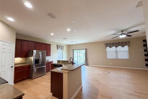 House in Leesburg, Florida 4 bedrooms, 207.73 sq.m. № 2230246 - photo 6