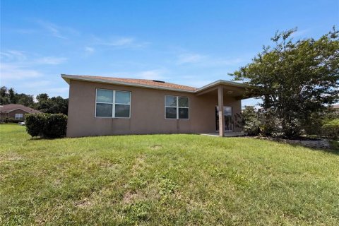 House in Leesburg, Florida 4 bedrooms, 207.73 sq.m. № 2230246 - photo 20
