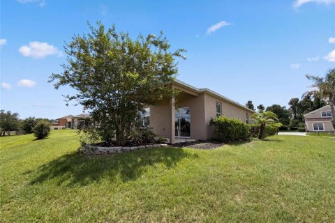 House in Leesburg, Florida 4 bedrooms, 207.73 sq.m. № 2230246 - photo 21