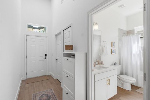 Villa ou maison à vendre à Orlando, Floride: 3 chambres, 183.95 m2 № 2111295 - photo 6