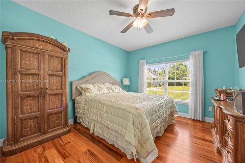 House in Jacksonville, Florida 3 bedrooms, 283.72 sq.m. № 1825792 - photo 18