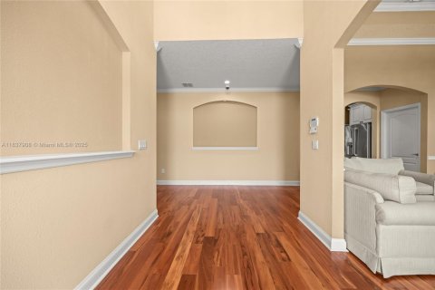 House in Jacksonville, Florida 3 bedrooms, 283.72 sq.m. № 1825792 - photo 5
