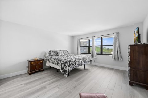 Copropriété à vendre à Lauderdale-by-the-Sea, Floride: 1 chambre, 100.33 m2 № 2188714 - photo 13