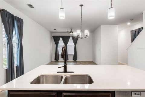 Casa en alquiler en Winter Garden, Florida, 4 dormitorios, 234.21 m2 № 1908874 - foto 9