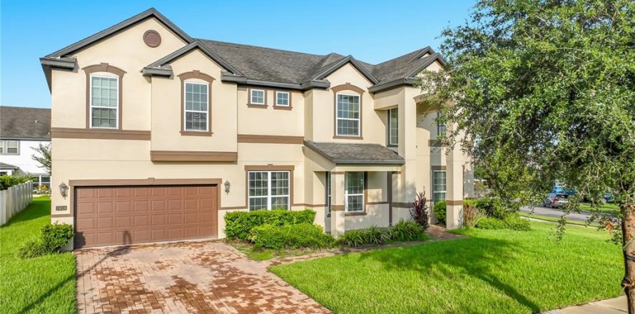 Villa ou maison à Winter Garden, Floride 6 chambres, 390.56 m2 № 2415024