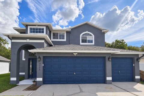 Villa ou maison à Kissimmee, Floride 4 chambres, 229.38 m2 № 2405307