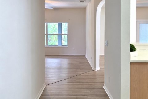 Villa ou maison à vendre à Kissimmee, Floride: 4 chambres, 229.38 m2 № 2405307 - photo 6