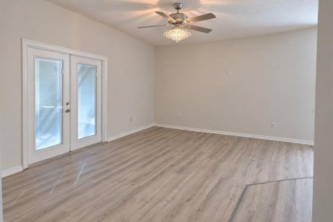 Villa ou maison à vendre à Kissimmee, Floride: 4 chambres, 229.38 m2 № 2405307 - photo 15