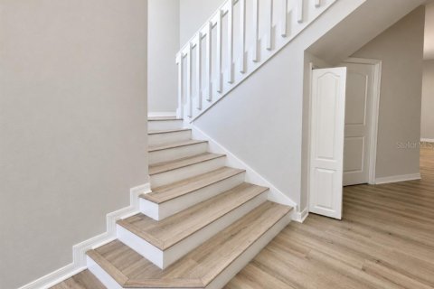 Villa ou maison à vendre à Kissimmee, Floride: 4 chambres, 229.38 m2 № 2405307 - photo 4