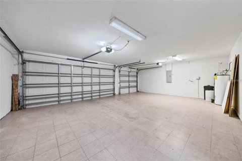 Villa ou maison à louer à Lutz, Floride: 5 chambres, 326.27 m2 № 2092128 - photo 4