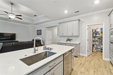 House in CONNERTON

 in Land O' Lakes, Florida 3 bedrooms, 201.88 sq.m. № 1754469 - photo 14