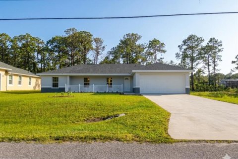 House in Sebring, Florida 4 bedrooms, 177.35 sq.m. № 2222911