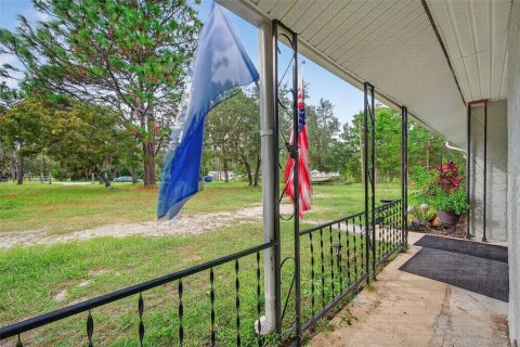House in Hudson, Florida 4 bedrooms, 254.18 sq.m. № 1918328 - photo 5