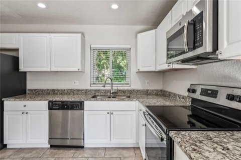 House in Clearwater, Florida 3 bedrooms, 168.9 sq.m. № 1902296 - photo 9
