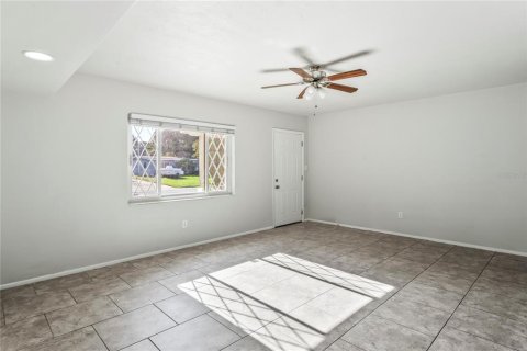 House in Clearwater, Florida 3 bedrooms, 168.9 sq.m. № 1902296 - photo 5