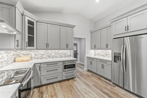 House in Jupiter, Florida 3 bedrooms, 193.14 sq.m. № 2191117 - photo 15