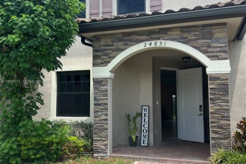 Townhouse in Homestead, Florida 3 bedrooms, 154.12 sq.m. № 2017861 - photo 5