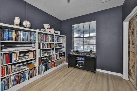 Casa en venta en Ruskin, Florida, 5 dormitorios, 402.08 m2 № 2208878 - foto 10