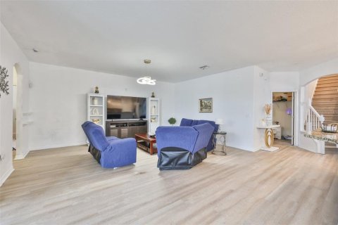 Casa en venta en Ruskin, Florida, 5 dormitorios, 402.08 m2 № 2208878 - foto 12