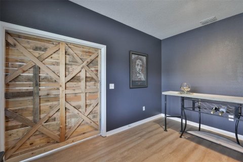 Casa en venta en Ruskin, Florida, 5 dormitorios, 402.08 m2 № 2208878 - foto 9